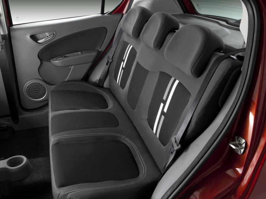  Fiat Palio Essence 2011 года  (фото 9 из 24)